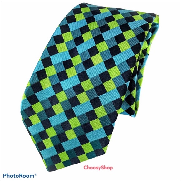 To Bookmark ChoosyShop’s Closet, Like this Listing - Picture 4 of 16